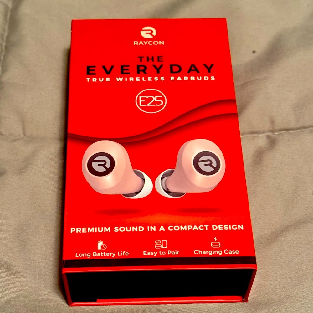 Raycon The Everyday wireless earbuds E25 rose gold
